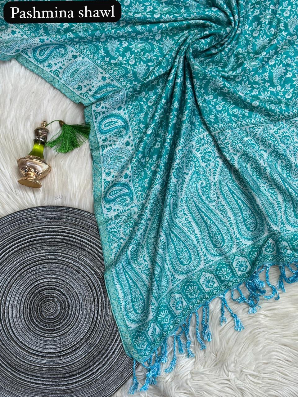 Pashmina shawl